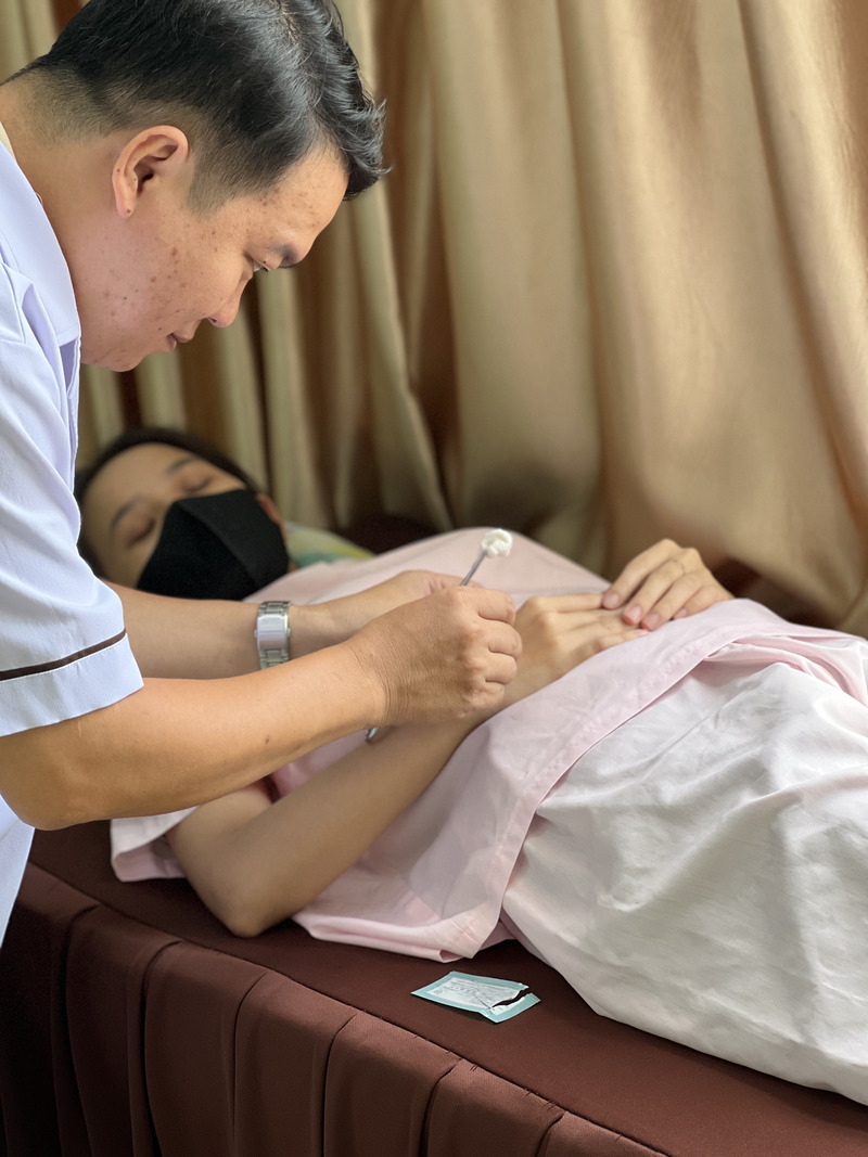Kết hợp trị liệu